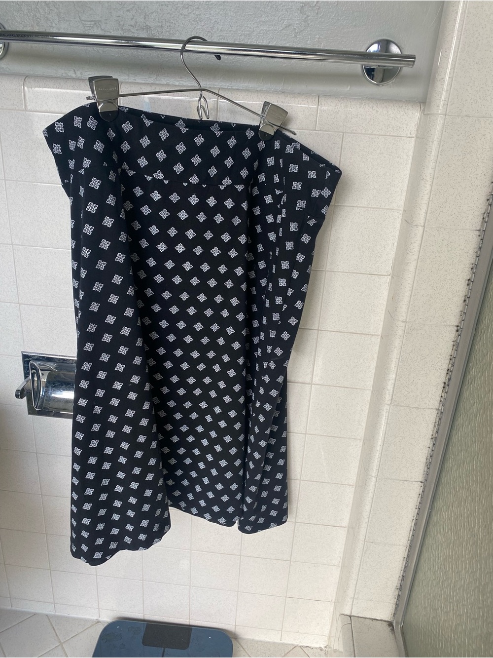 Lands' End Black A-Line Skirt with White Geometric Print